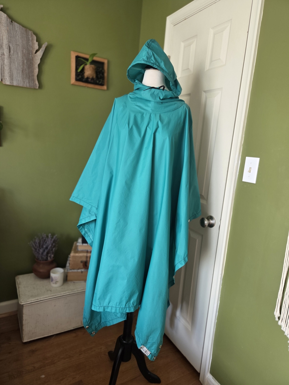 Green Hooded Rain Poncho - Unbranded